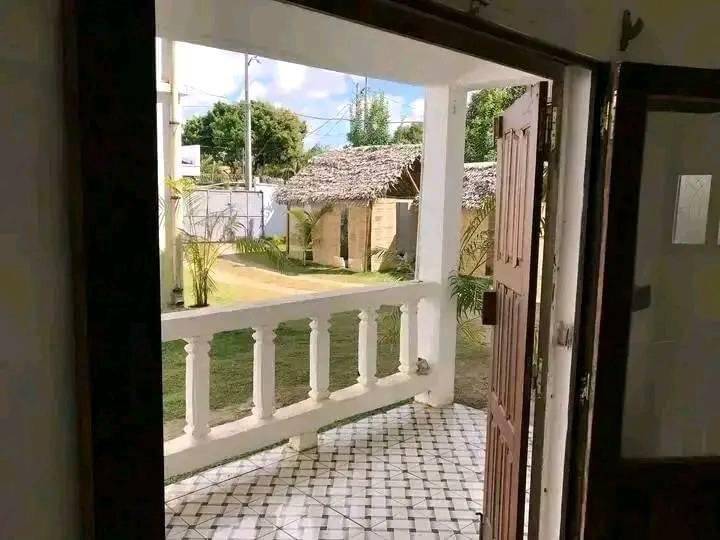 Une maison à louer à « tahitikely » Tamatave